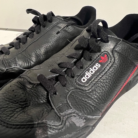 Adidas, Continental 80, Black w/ red accent Size Men’s 6, Ladies 7.5 - Picture 2 of 5